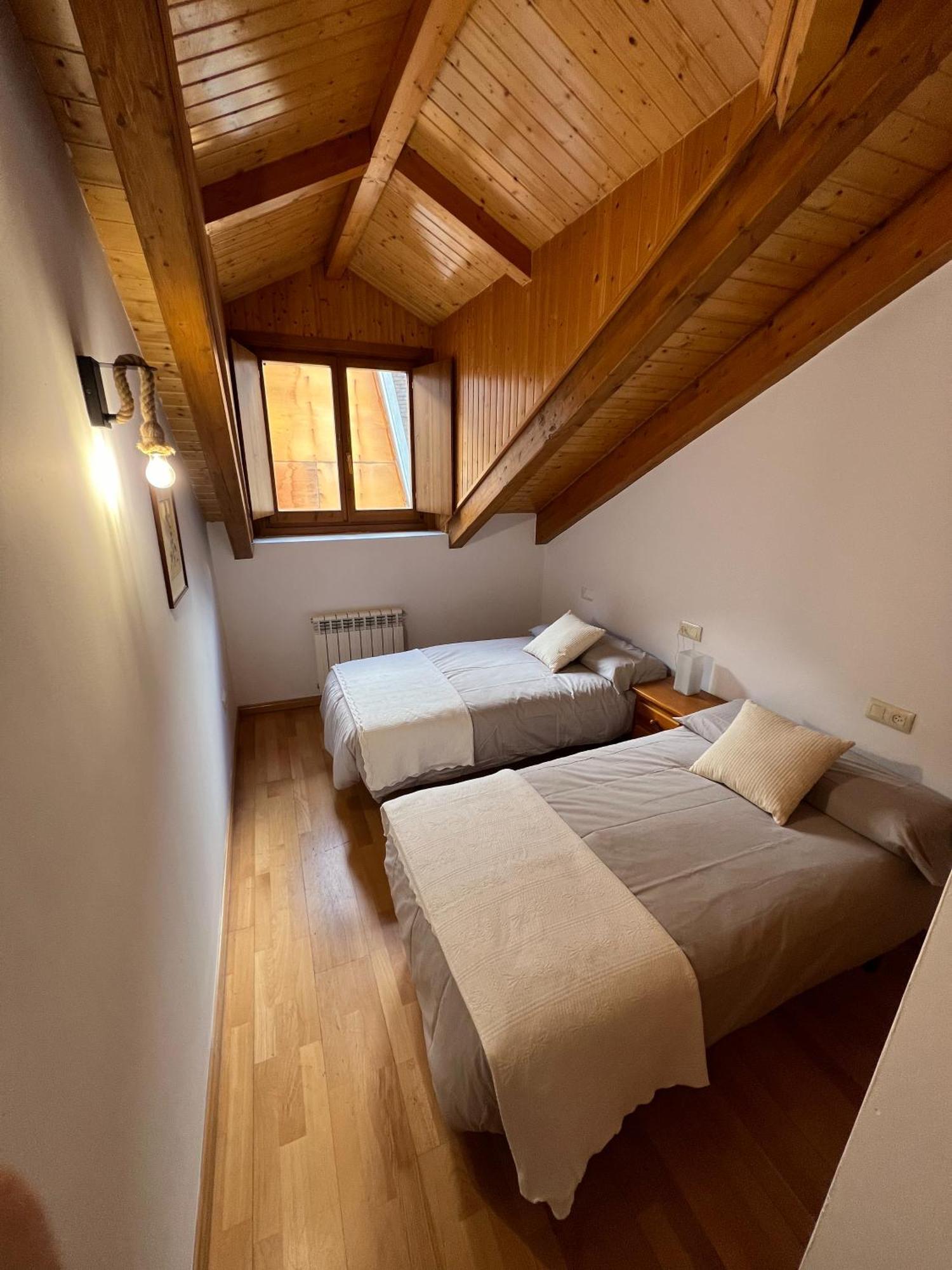 Casa La Muga Apartment Benasque Exterior foto